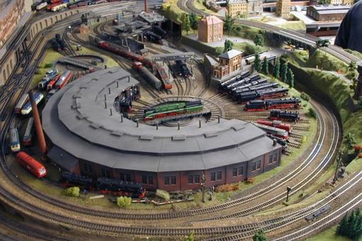 Experience a Model Railway